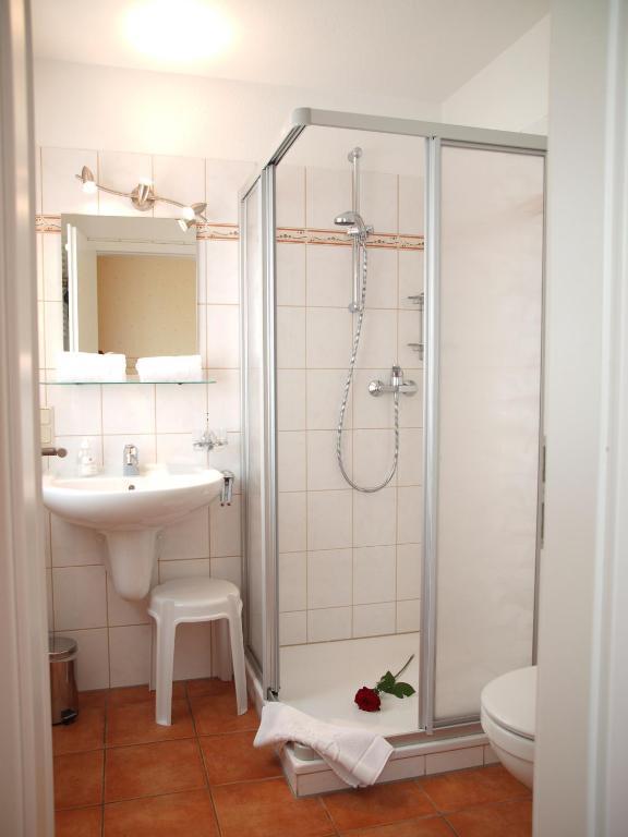 Altes Doktorhaus - Hotel Garni Willingen  Habitación foto